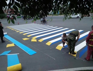 安康安康彩色路面标线施工